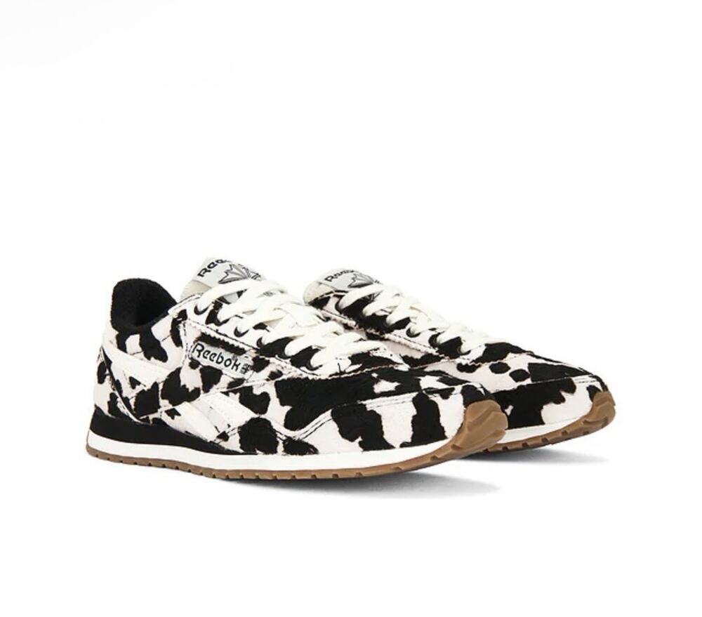 Reebok Women’s Cow Print Low Top Lace Up Athletic Sneakers Black White EUC 7.5